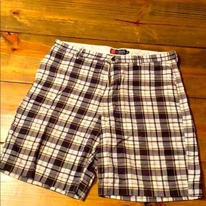 Men’s Chaps plaid shorts. Size 36.